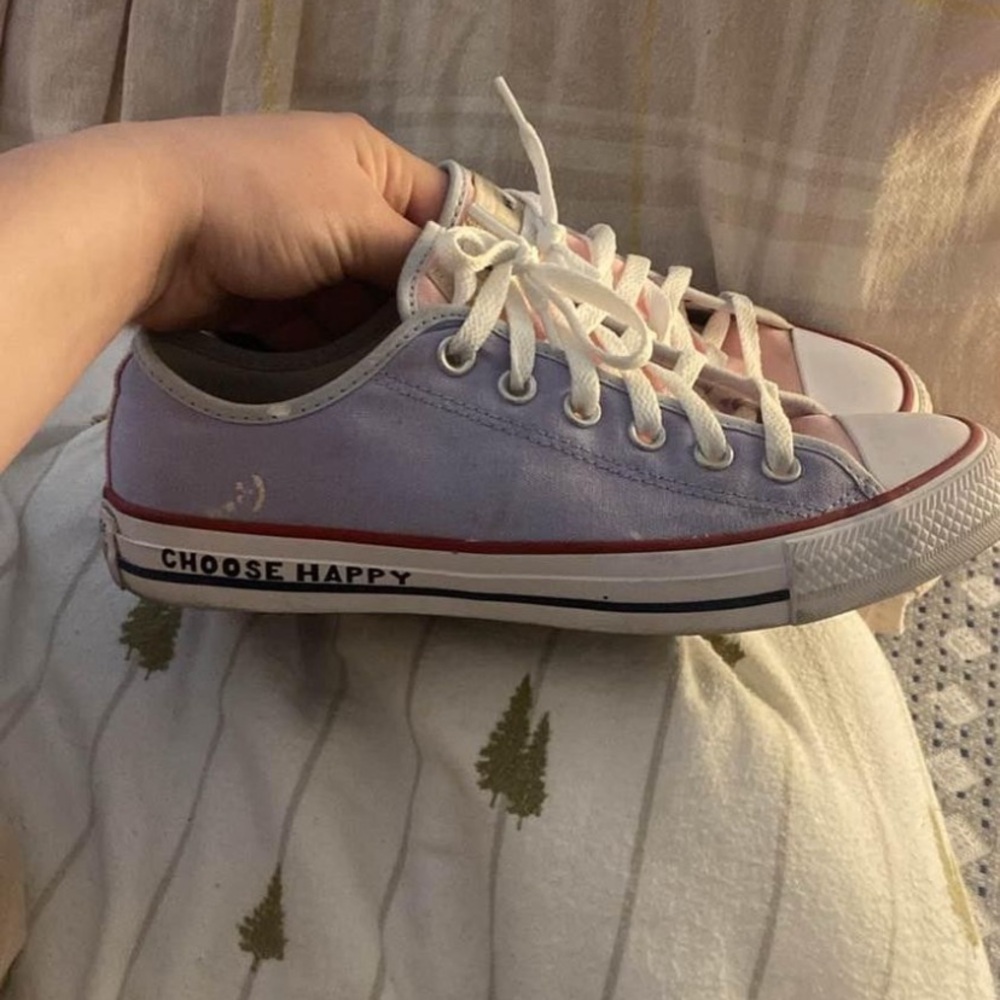 OBO. Custom women’s converse with Converse brand comfort insoles